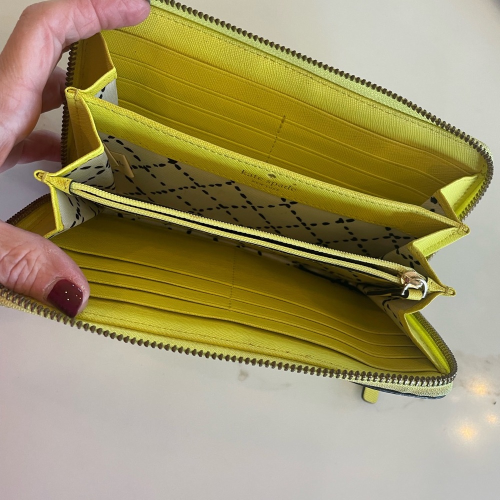 Kate Spade Yellow/Lime Wallet FIRM PRICE.